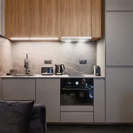 Chic Et Comfort In The Heart Of The Sentier Paris